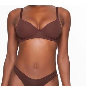 NWT Skims fits everybody full‎ coverage under wire bra size 32DDD COCOA brown